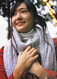 YuiAragaki032.jpg