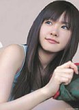 YuiAragaki034.jpg