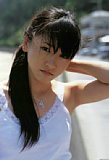 YuiAragaki076.jpg