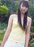 YuiAragaki084.jpg
